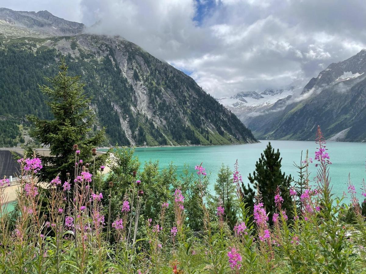 Apartment Between Mayrhofen And Finkenberg Екстер'єр фото
